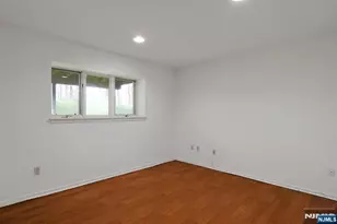 20 Lakeview Dr, Old Tappan, NJ 07675 - Photo 32