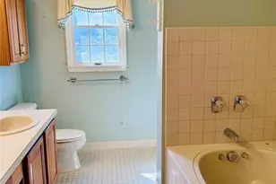 70 W Boulder Run Road 203, Paterson, NJ 07501 - Photo 4