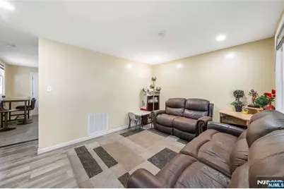 75 Winans Avenue, Newark, NJ 07108 - Photo 4