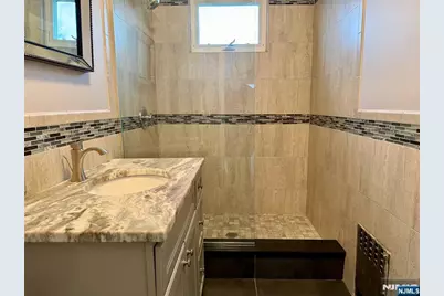 59 Laurel Avenue Right Side #Right side, Kearny, NJ 07032 - Photo 6