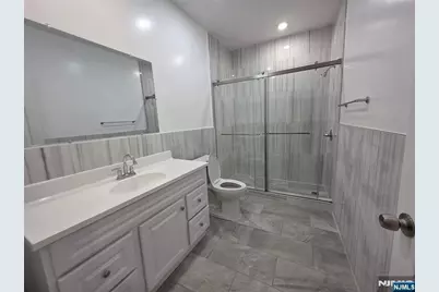 664 Bergen Avenue, Jersey City, NJ 07304 - Photo 22