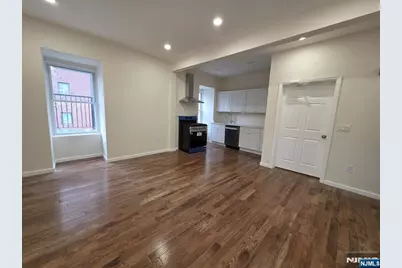 664 Bergen Avenue, Jersey City, NJ 07304 - Photo 20