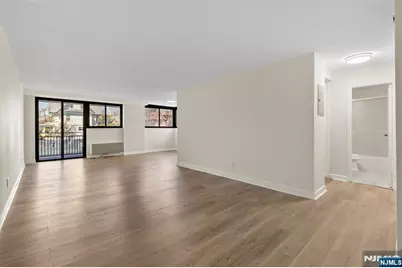 235 Prospect Avenue 2B #2B, Hackensack, NJ 07601 - Photo 6