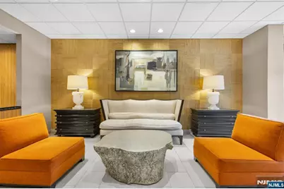 235 Prospect Avenue 2B #2B, Hackensack, NJ 07601 - Photo 2