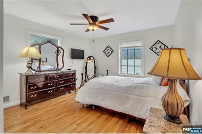 8 Mary Court, Mahwah, NJ 07430 - Photo 12