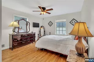 8 Mary Ct, Mahwah, NJ 07430 - Photo 12