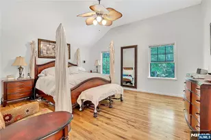 8 Mary Ct, Mahwah, NJ 07430 - Photo 10