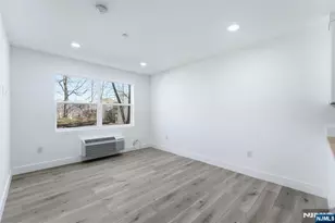 95 Shepherds Ln B302, Totowa, NJ 07512 - Photo 4