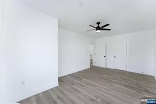 95 Shepherds Ln B302, Totowa, NJ 07512 - Photo 10