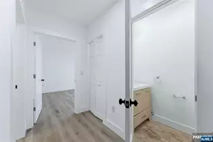 95 Shepherds Ln B409, Totowa, NJ 07512 - Photo 8