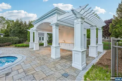 621 Farmdale Road, Franklin Lakes, NJ 07417 - Photo 40