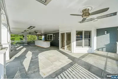 621 Farmdale Road, Franklin Lakes, NJ 07417 - Photo 32