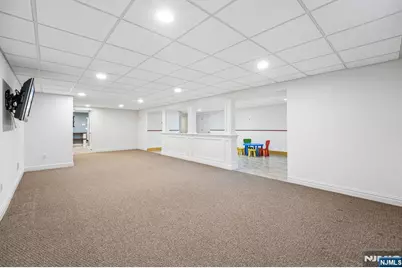 621 Farmdale Road, Franklin Lakes, NJ 07417 - Photo 30