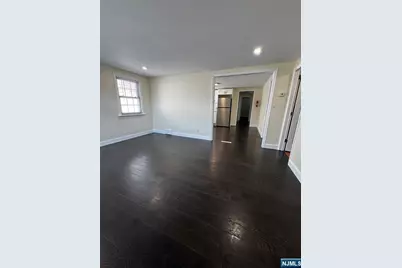 158A Rutherford Place, North Arlington, NJ 07031 - Photo 2