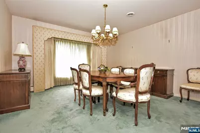 19 Aldbury Drive, Upper Saddle River, NJ 07458 - Photo 10