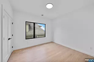 74 Liberty Pl 2nd Floor, Palisades Park, NJ 07650 - Photo 22