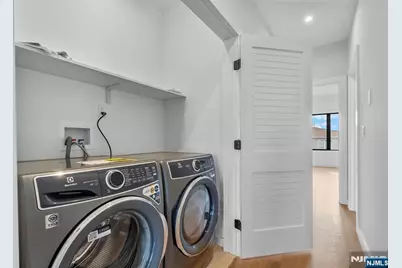 74 Liberty Place 2nd Floor #2nd Floor, Palisades Park, NJ 07650 - Photo 26