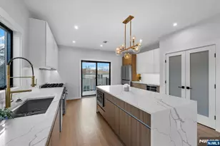 74 Liberty Pl 2nd Floor, Palisades Park, NJ 07650 - Photo 10