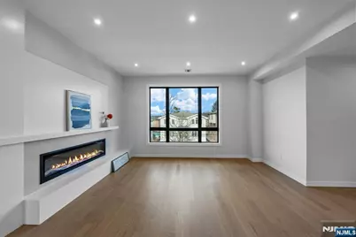 74 Liberty Place 2nd Floor #2nd Floor, Palisades Park, NJ 07650 - Photo 6