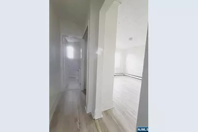 455 Orient Way 2 #2, Lyndhurst Township, NJ 07071 - Photo 4