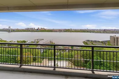2 Horizon Road 1214 #1214, Fort Lee, NJ 07024 - Photo 22