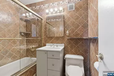 2 Horizon Road 1214 #1214, Fort Lee, NJ 07024 - Photo 16
