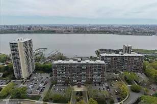 2 Horizon Road 1214, Fort Lee, NJ 07024 - Photo 1