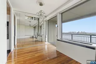 2 Horizon Road 1214, Fort Lee, NJ 07024 - Photo 10