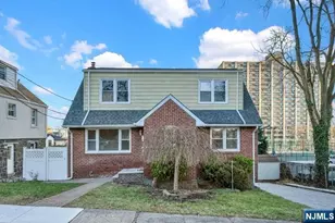 1010 Ponsi Street 2, Fort Lee, NJ 07024 - Photo 8