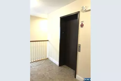 237-241 Closter Dock Road 5 #5, Closter, NJ 07624 - Photo 2