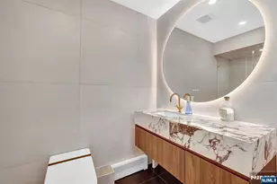 35 Riverview Ct 35, Secaucus, NJ 07094 - Photo 16