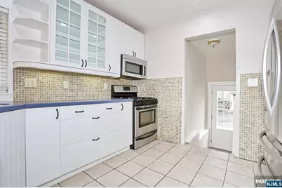 60 Ramapo Avenue, Oakland, NJ 07436 - Photo 10