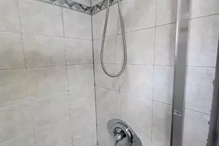 404 9th Street 2, Palisades Park, NJ 07650 - Photo 8