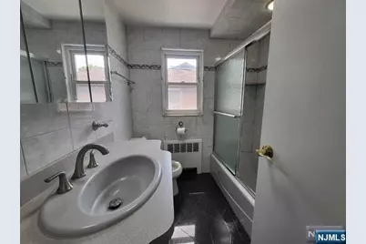 404 9th Street 2 #2, Palisades Park, NJ 07650 - Photo 6