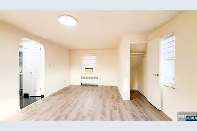 404 9th Street 2 #2, Palisades Park, NJ 07650 - Photo 2