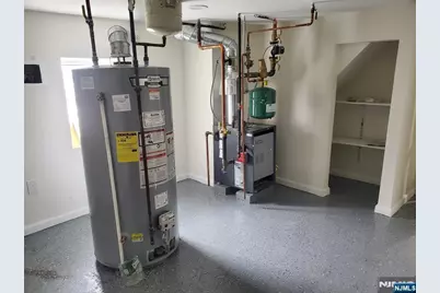 143 Bergen Boulevard 2 #2, Palisades Park, NJ 07650 - Photo 4