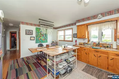 48 Whittaker, Woodland Park, NJ 07424 - Photo 20