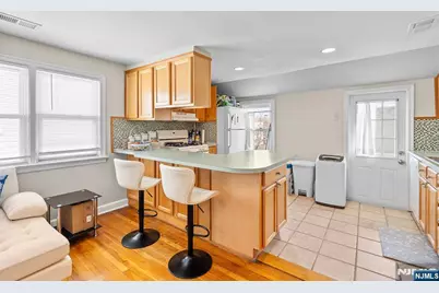 240 Ivy, Kearny, NJ 07032 - Photo 6