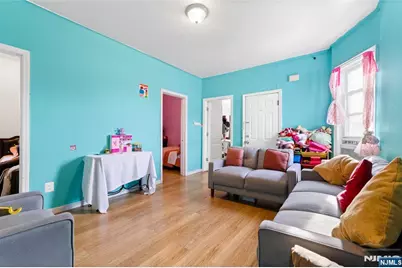 183 Walnut Street, Paterson, NJ 07522 - Photo 14