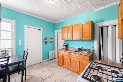 183 Walnut Street, Paterson, NJ 07522 - Photo 20