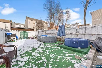 183 Walnut Street, Paterson, NJ 07522 - Photo 36
