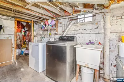 183 Walnut Street, Paterson, NJ 07522 - Photo 34