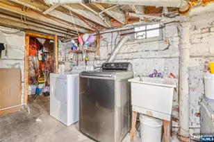 183 Walnut St, Paterson, NJ 07522 - Photo 34
