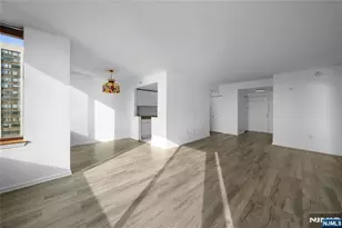 100 Old Palisade Road 3508, Fort Lee, NJ 07024 - Photo 6