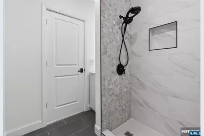 182 Maple Avenue, East Orange, NJ 07017 - Photo 14