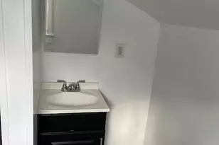 122 Vreeland Ave Fl 2, Clifton, NJ 07011 - Photo 4