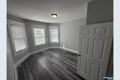 239 Lincoln Avenue 1 #1, Newark, NJ 07104 - Photo 2