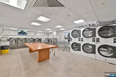 1530 Palisade Avenue 27D #27D, Fort Lee, NJ 07024 - Photo 8