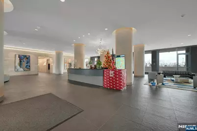 1530 Palisade Avenue 27D #27D, Fort Lee, NJ 07024 - Photo 2