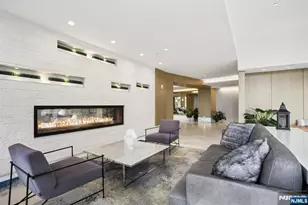 9 Ave At Port Imperial 513, West New York, NJ 07093 - Photo 2